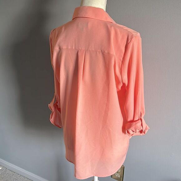 Talbots Petite Button Down Shirt! - Picture 10 of 11